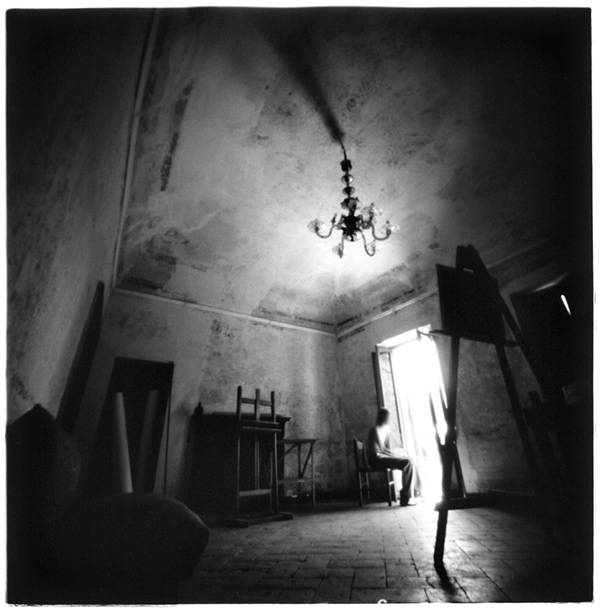What is Pinhole Photography? 