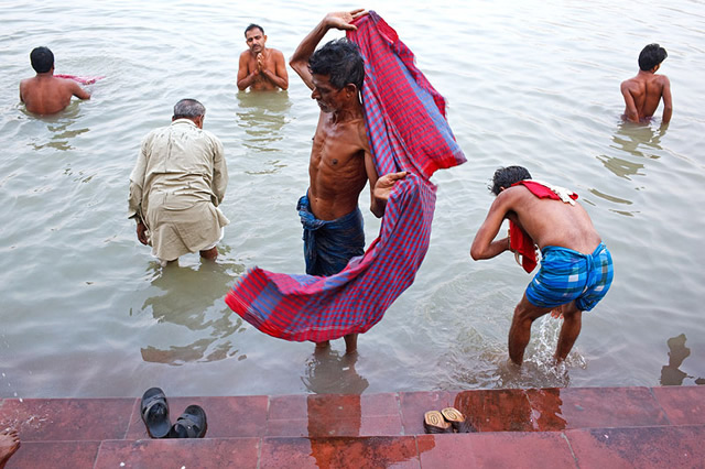 Morning Rituals - Mallick Ghat, Kolkata, India