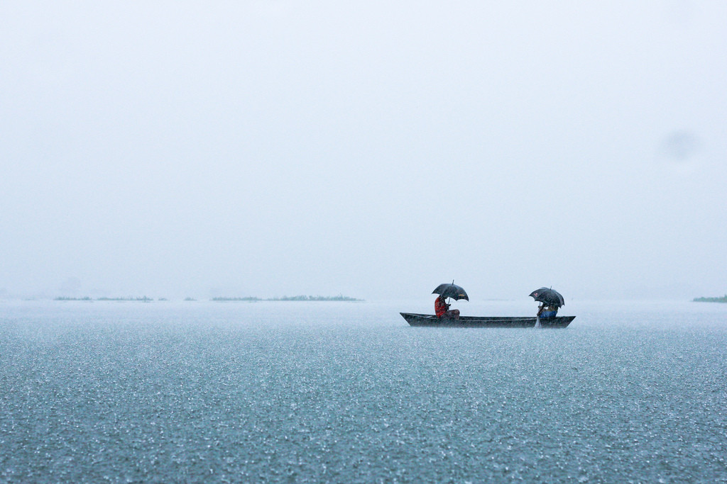Rain between heaven and earth