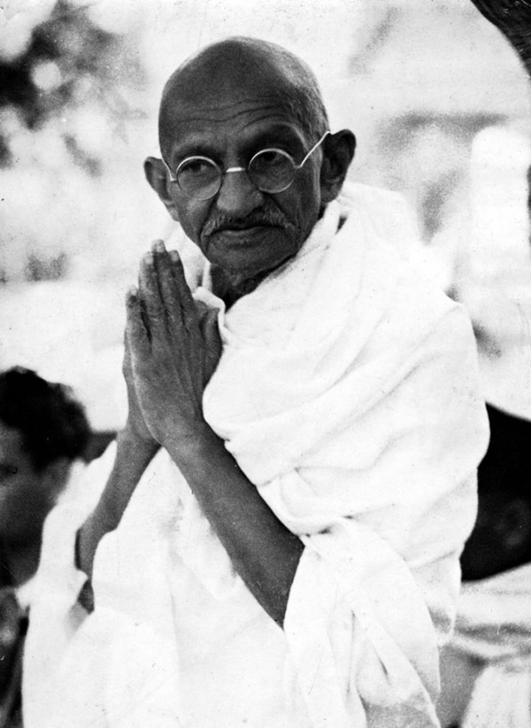 Remembering Gandhi - Portraits of Mahatma - 121Clicks.com