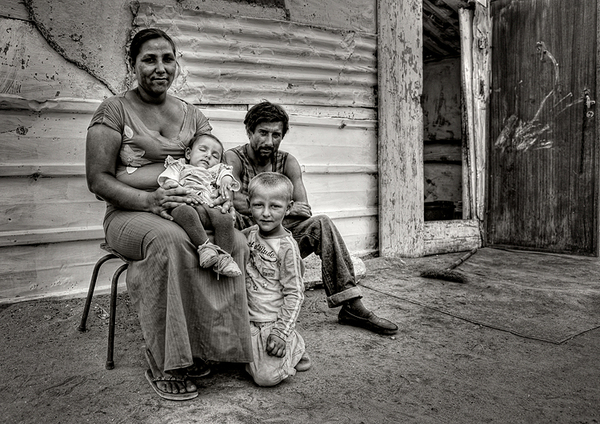 Photo Story - Gipsy Portrait by Jose Ferreira