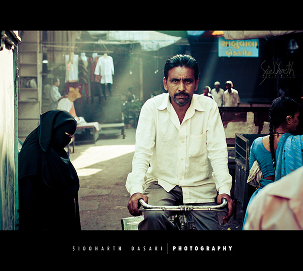Street Scene. Old City. Ahmedabad - Street Photography