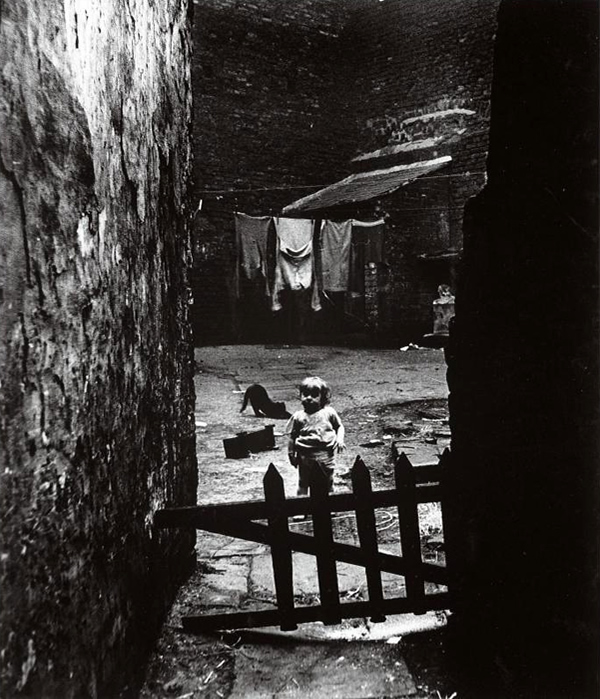 Bill Brandt - Inspiration from Masters of Photography