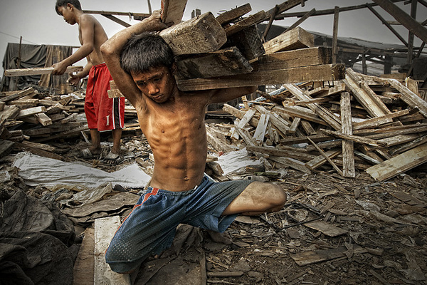 Ulingan, Tondo - The CROSS that I carried is a heavy one!