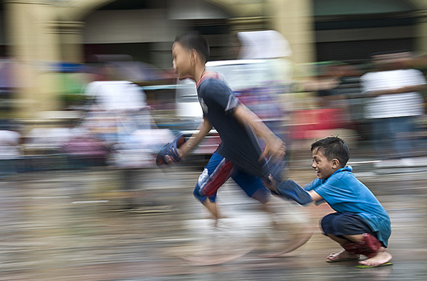 Street Children Photography by Thomas Tham 