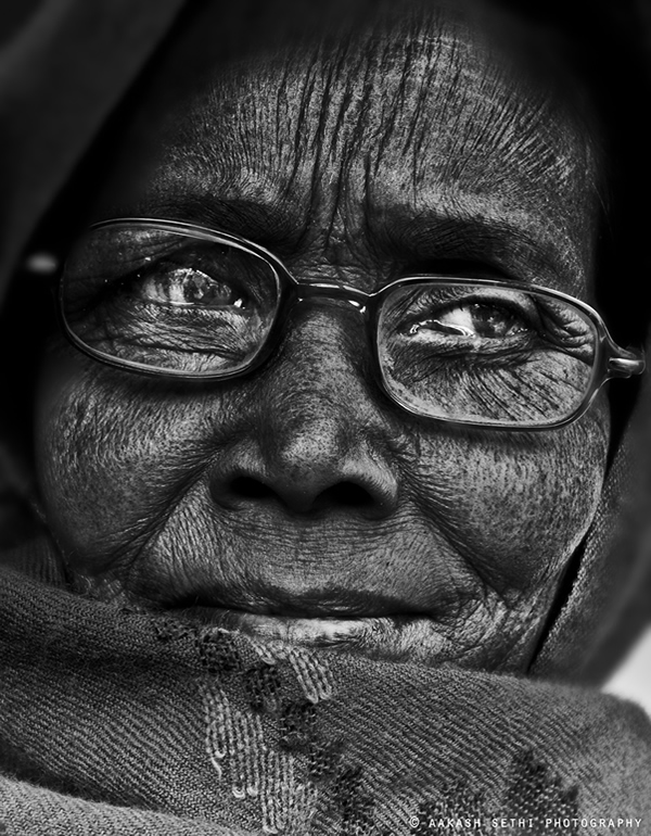 25 Best Entries of The Black and White Portrait Contest