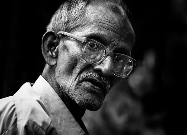 25 Best Entries of The Black and White Portrait Contest