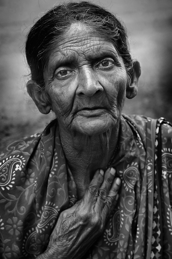 25 Best Entries of The Black and White Portrait Contest