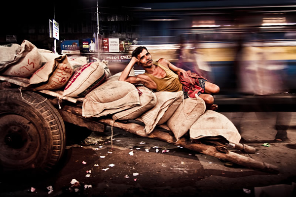 25 Best Entries of Action on the Street Photo Contest