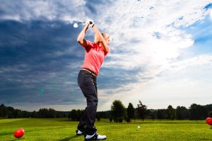 How To Photograph Golf - Tips, Techniques And Examples - 121Clicks.com