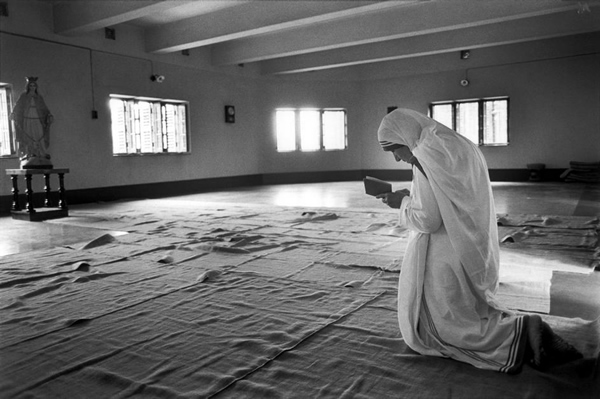 Mother Teresa by Raghu Rai