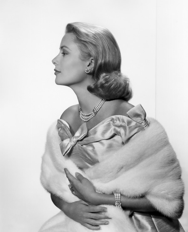 Grace Kelly - Portraits by Yousuf Karsh