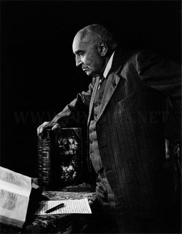 Paul Claudel - Portraits by Yousuf Karsh