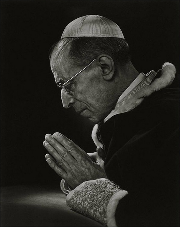 Pope Pius XII - Portraits by Yousuf Karsh