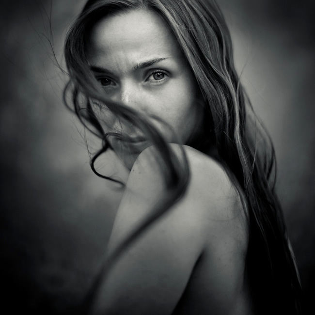 Pleasing Portrait Photography by Polish Photographer Gosia Janik