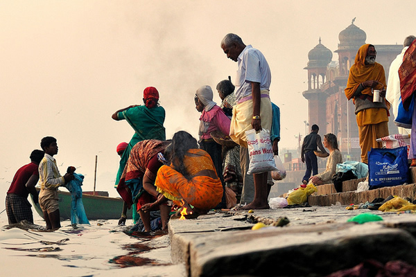 Ganges Life - Indian Color Street Photography