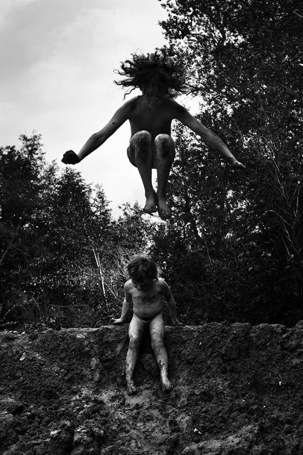 nude family photography Fantastic Family Photography by French Photographer Alain Laboile