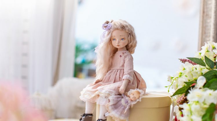 Some Useful Tips for Doll Photography