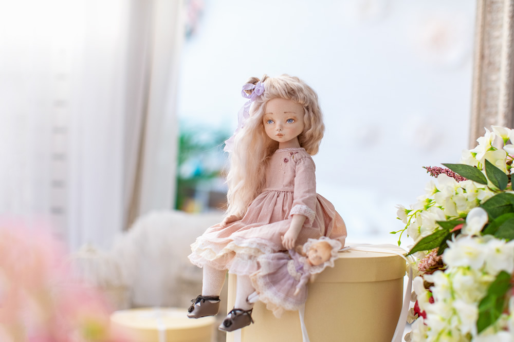 Some Useful Tips for Doll Photography