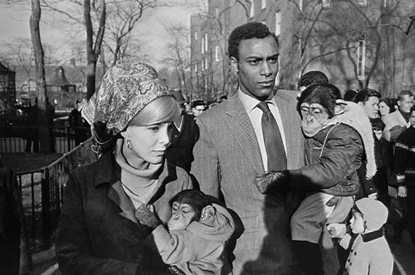 An Interview with Garry Winogrand by Barbara Diamonstein
