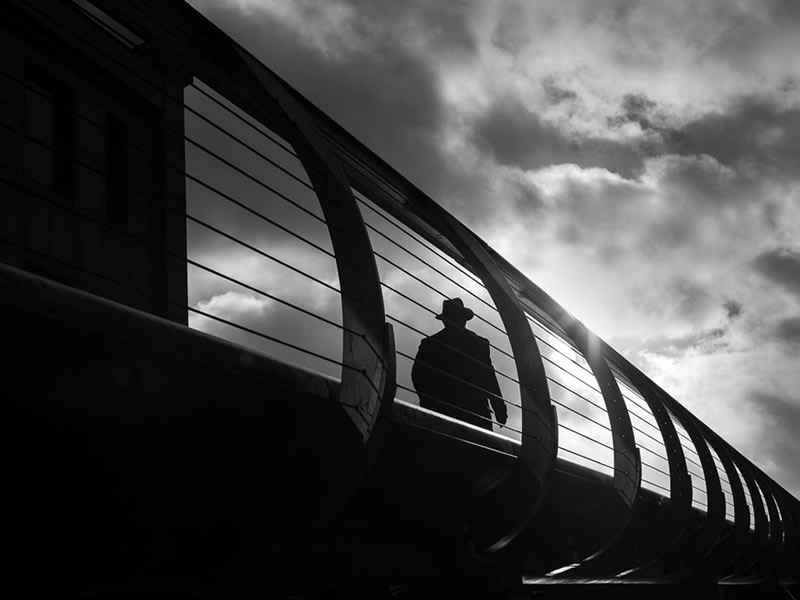 Magic with geometrical patterns in Street Photography by Rupert Vandervell