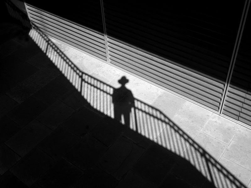 Magic with geometrical patterns in Street Photography by Rupert Vandervell