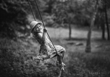 Sandra Jolly: Mind-Blowing Photographs By An Irish Mother