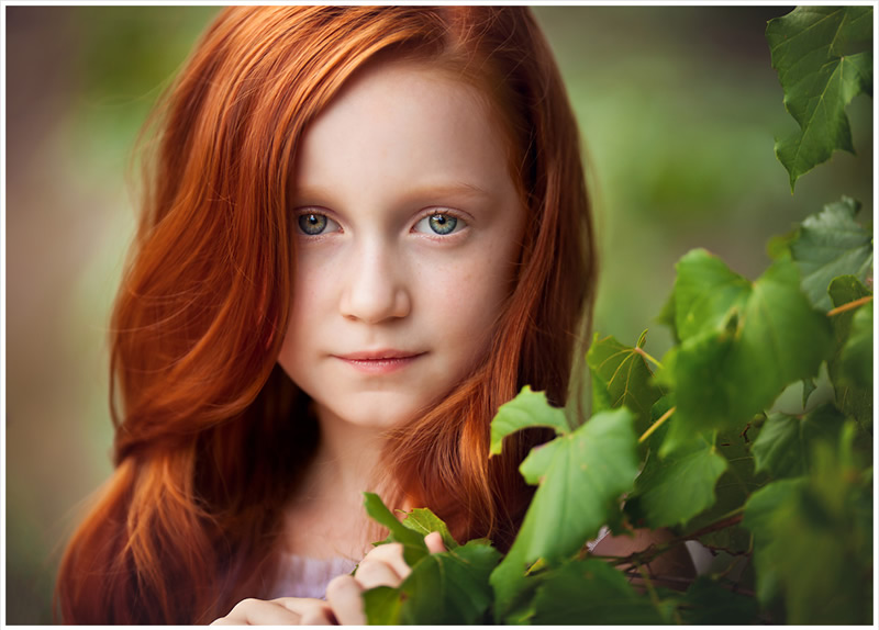 New Born and Children Portrait Photography by Lisa Holloway