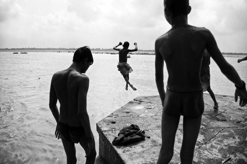 Manish Ubana - Arresting B/W Photographs with a great flavor for India ...