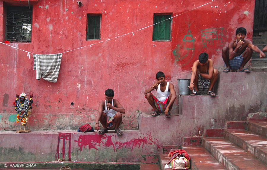 We are the People - Daily Life of Kolkata by Rajesh Dhar