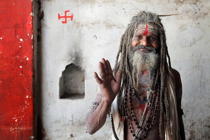 Bangladesh Photographer Pronov Ghosh Captures The Soulful Portraits of Cultural People 