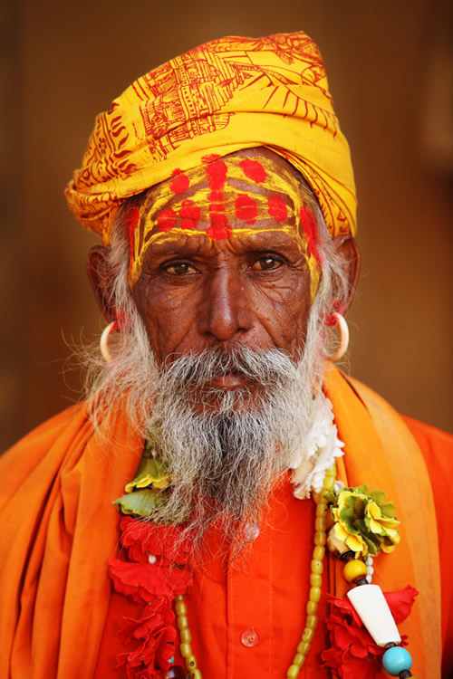 Bangladesh Photographer Pronov Ghosh Captures The Soulful Portraits of Cultural People 