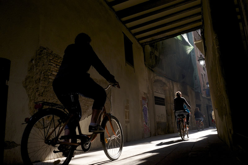 Stunning Street Photography by Ignasi Raventós from Barcelona