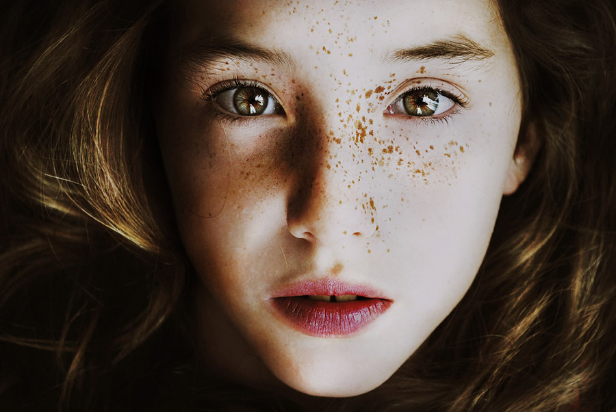 Cristina Hoch - Stunning Fine Art Portraits By 22 Years Old Spanish Photographer 