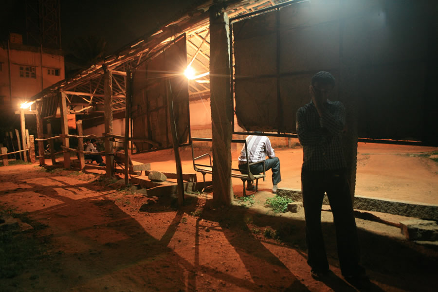 Tent Moments - Photo Story About The Disappearance Of The Travelling Cinema By Pradeep K S