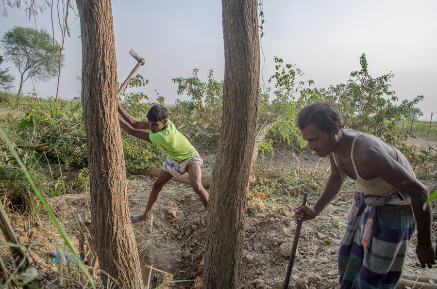 Riverine - Photo Story By Bangladesh Photographer Tariq Adnan