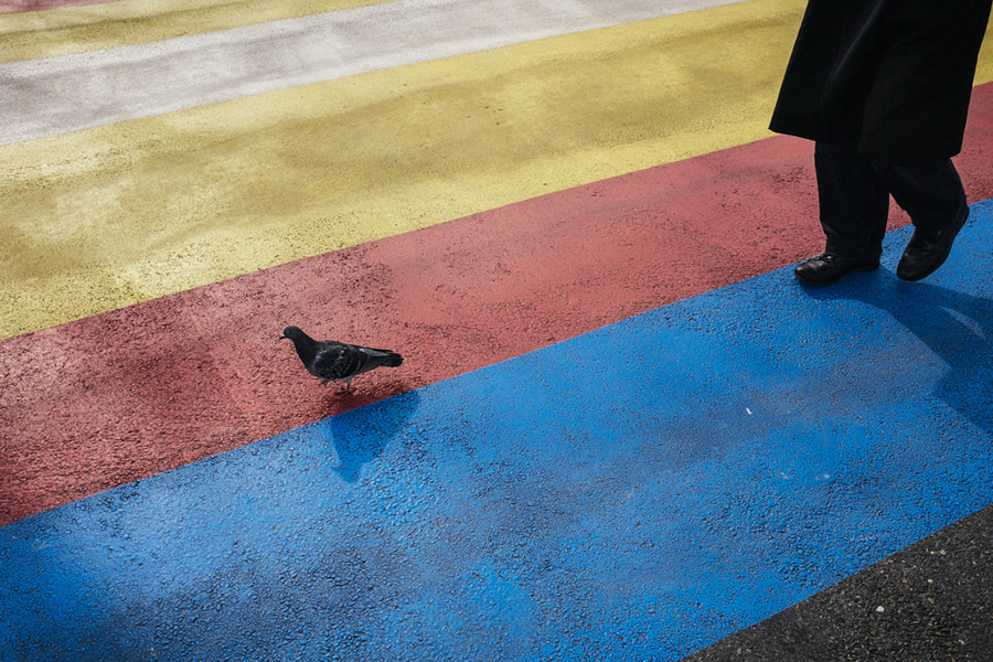 Sylvain Biard - Street Photographer From Paris Shows Us Why Photography Is A Never Boring Thing For Him