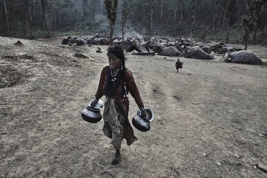 The Last Nomadic Hunters And Gatherers Of The Himalayas - Photo Series By Jan Moller Hansen