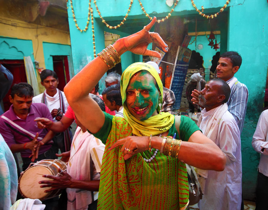 Radha - Photo Series By Indian Photographer Abhishek Nandy