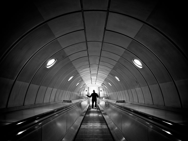 23 Ninja Tips For Your Next Photo Walk - Street Photography Tips By Thomas Leuthard