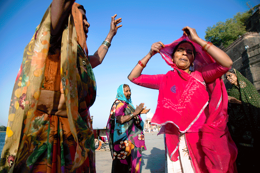 Deepti Asthana - Indian Travel and Documentary Photographer