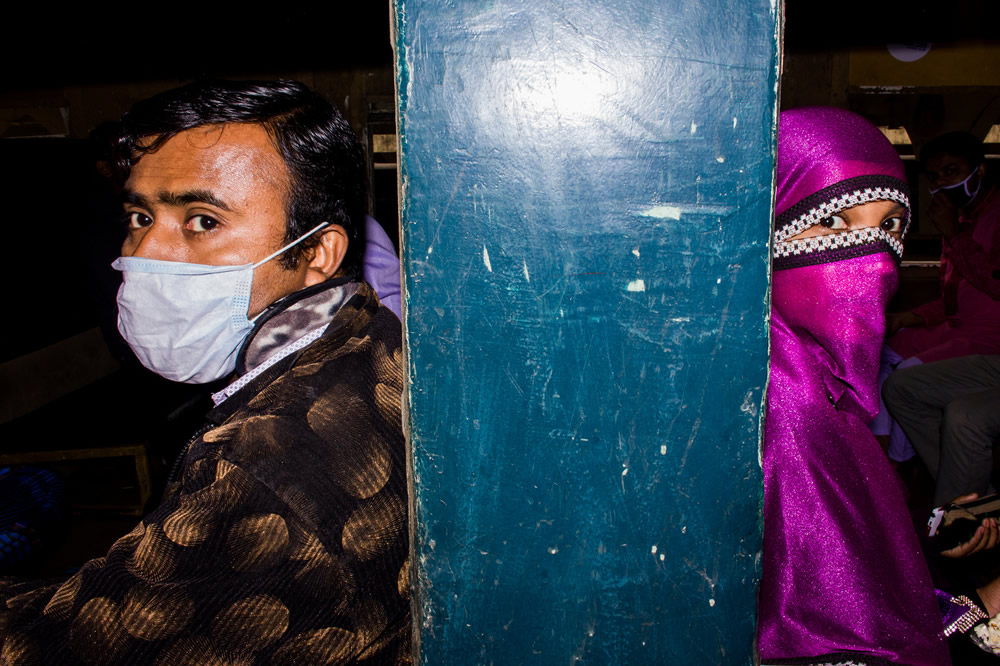 Md.Enamul Kabir - This Bangladeshi Photographer Takes You Deep Into Street Photography