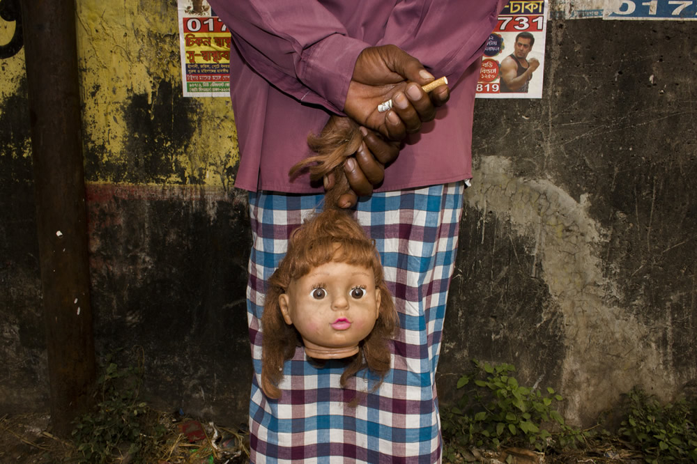 Md.Enamul Kabir - This Bangladeshi Photographer Takes You Deep Into Street Photography