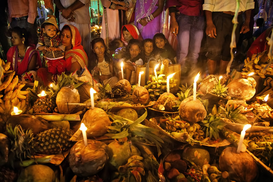 Thanking The Sun - Photo Story About Chhath Festival by Amlan Sany