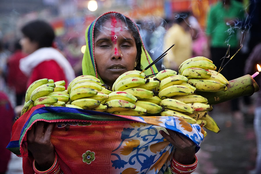 Thanking The Sun - Photo Story About Chhath Festival by Amlan Sany