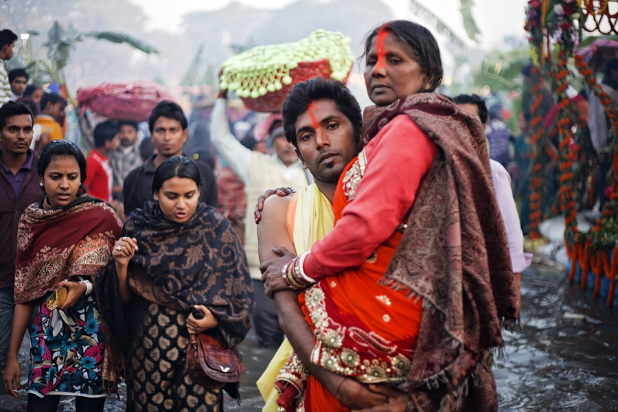 Thanking The Sun - Photo Story About Chhath Festival by Amlan Sany