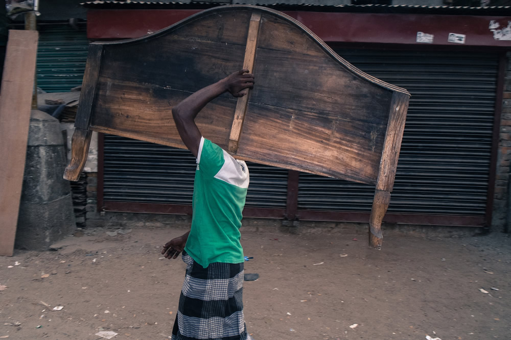 Faisal Bin Rahman Shuvo - Street Photographer from Bangladesh