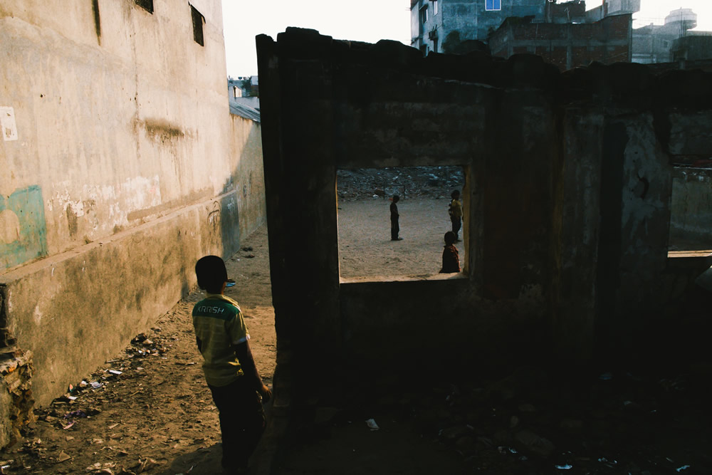 Faisal Bin Rahman Shuvo - Street Photographer from Bangladesh