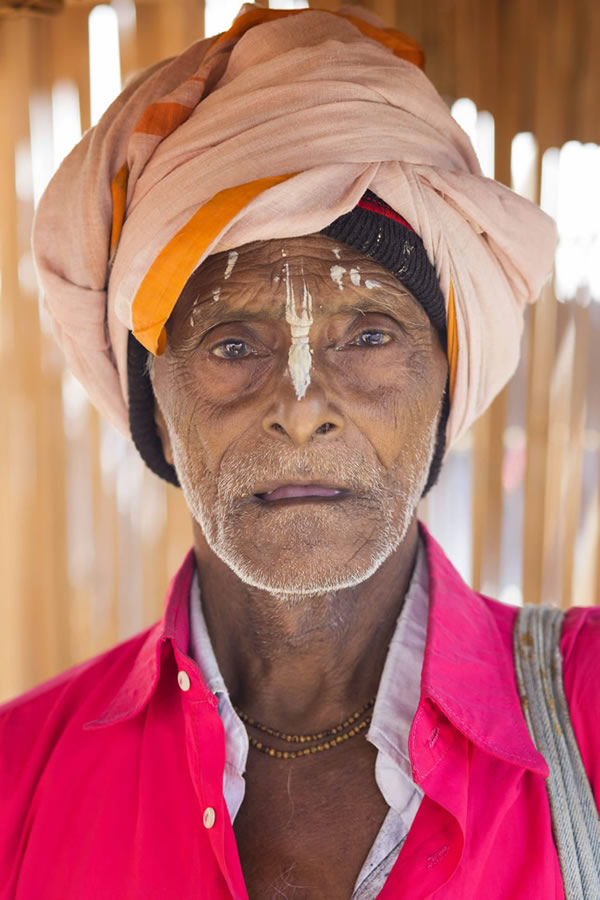 Faces At Ganga Sagar Fair - Stunning Portraits By Suvankar Sen