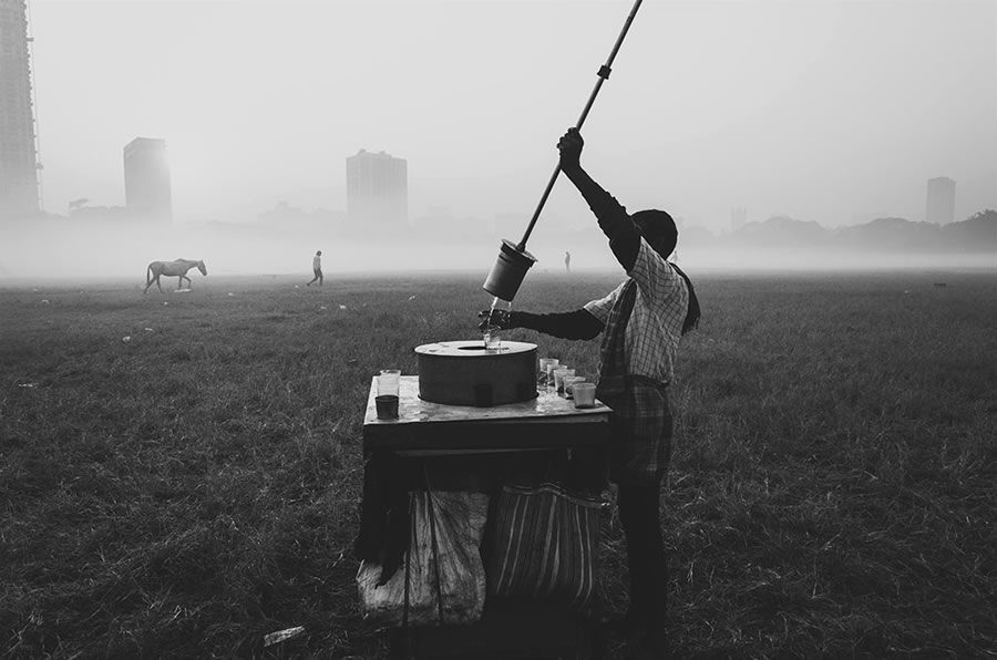 The 25th Hour - Photo Series By Indian Photographer Kanishka Mukherji